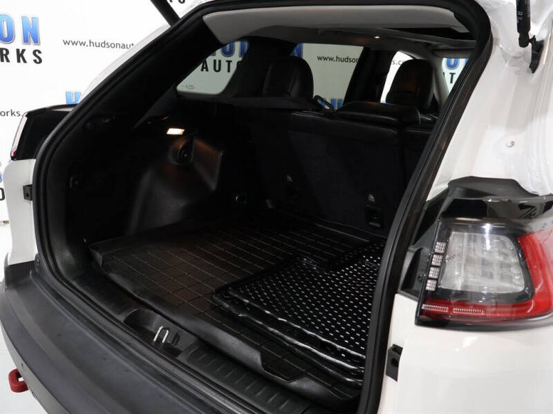 2020 Jeep Cherokee Trailhawk