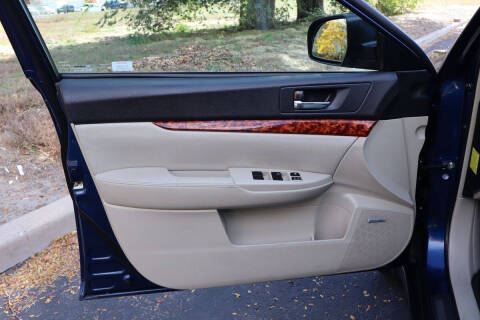 2011 Subaru Outback 2.5i Limited