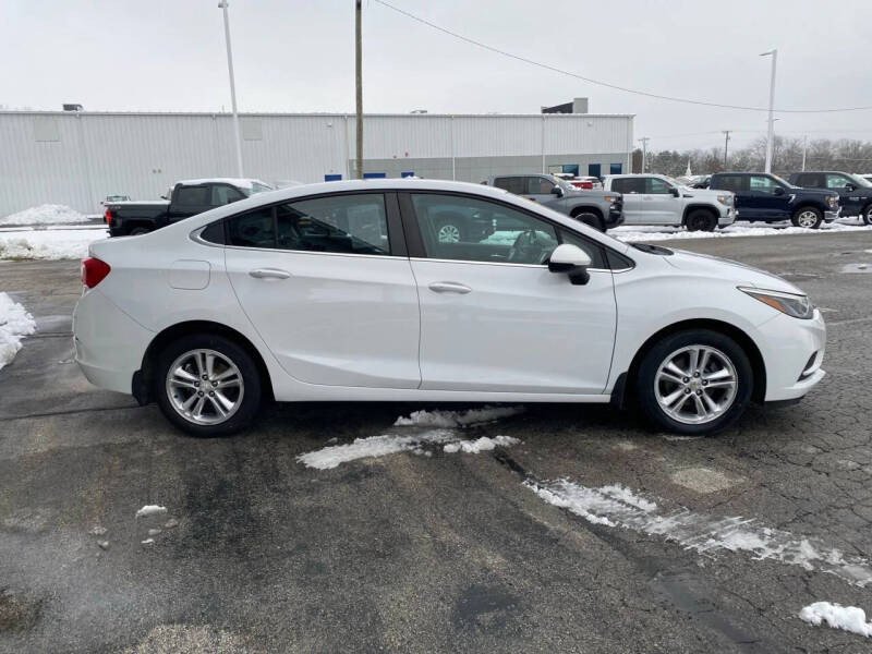 2016 Chevrolet Cruze LT Auto
