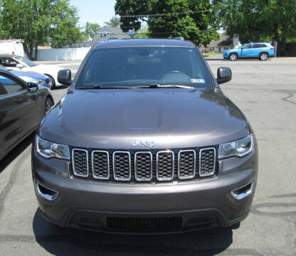 2020 Jeep Grand Cherokee Laredo E
