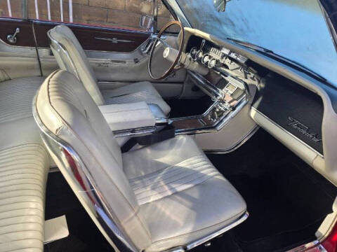 1965 Ford Thunderbird