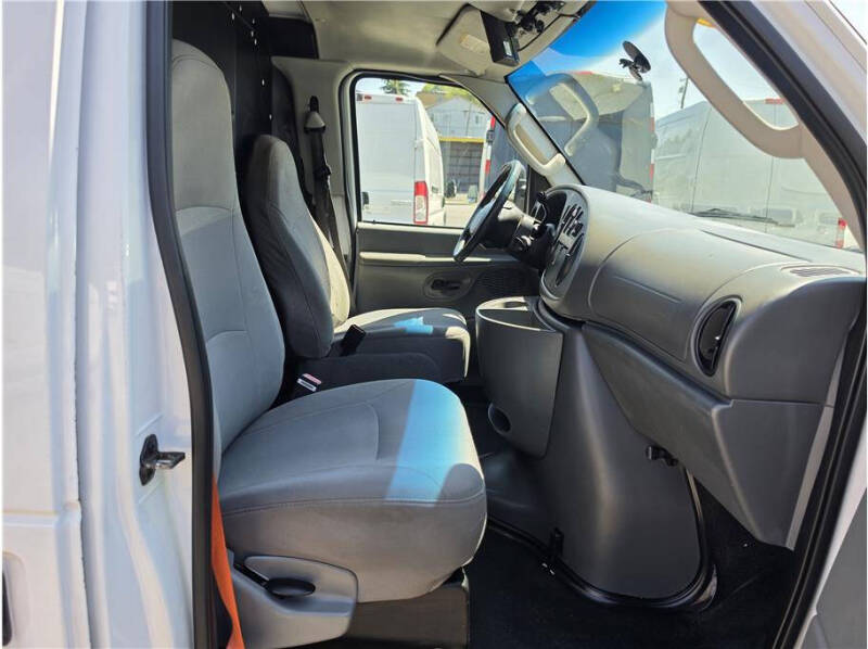 2007 Ford E-Series E-250