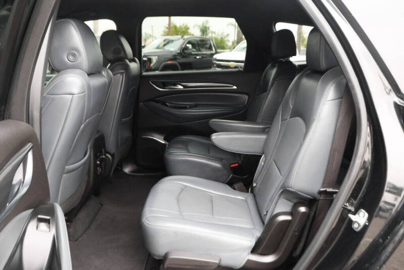 2024 Buick Enclave Essence