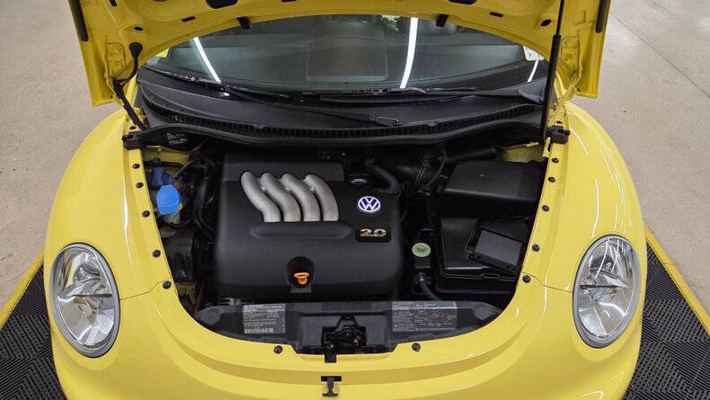2000 Volkswagen New Beetle GLS