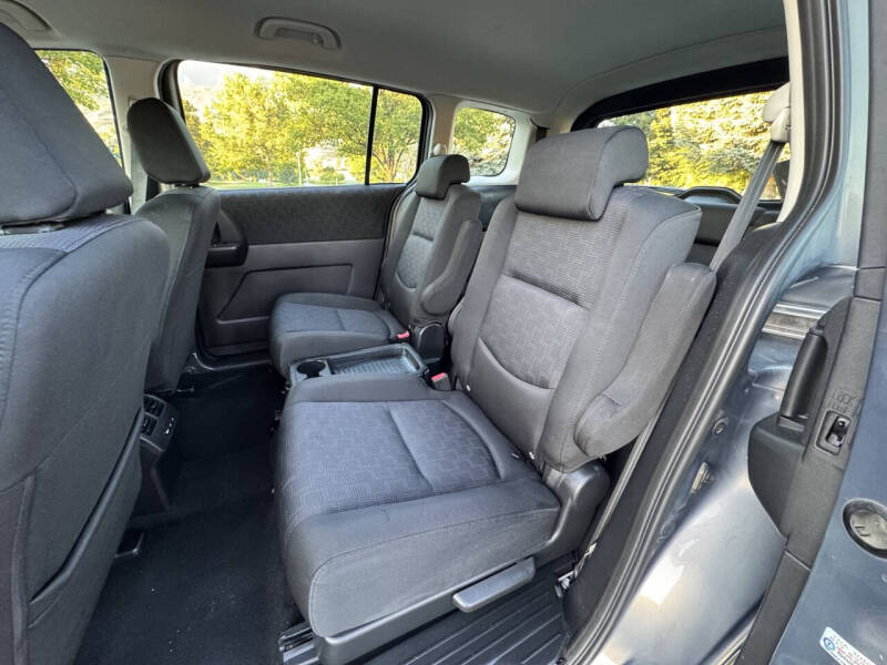2009 Mazda MAZDA5 Sport
