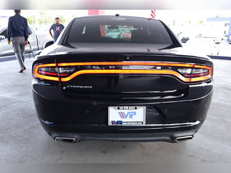 2019 Dodge Charger SXT