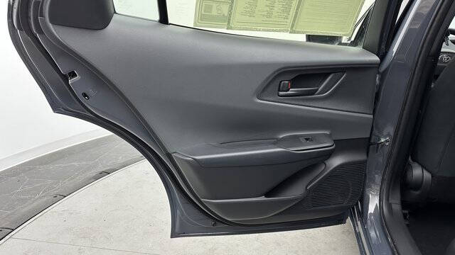 2025 Toyota Prius LE