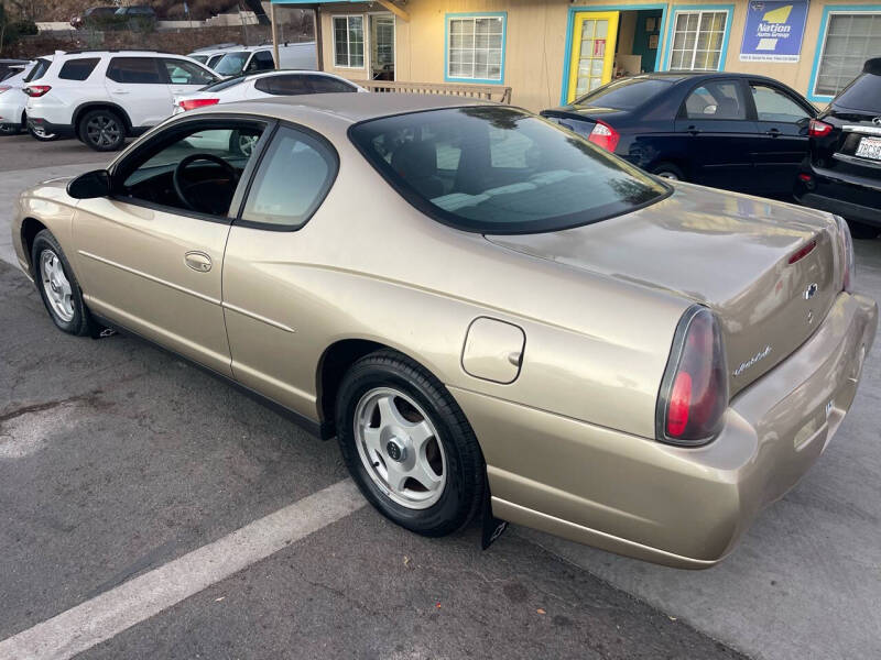 2004 Chevrolet Monte Carlo LS photo 5