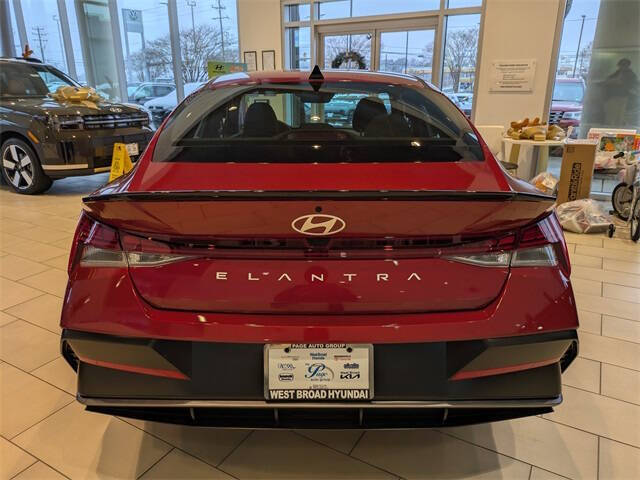 2026 Hyundai Elantra SEL Sport Premium