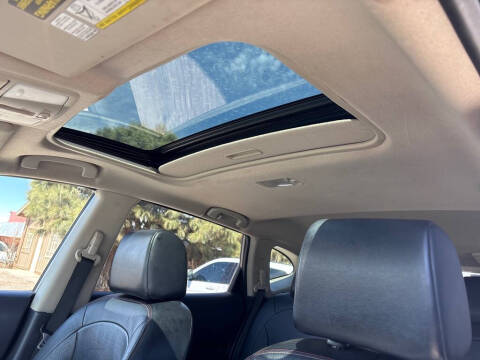 2012 Nissan Rogue SV w/SL Package