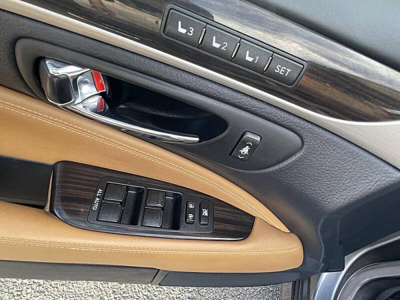 2013 Lexus LS 600h L