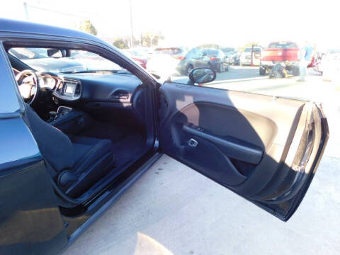 2016 Dodge Challenger SXT