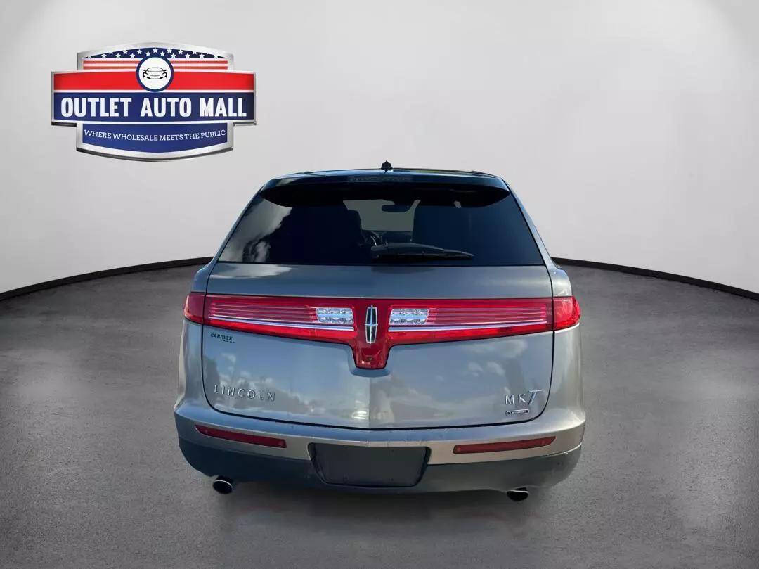 2012 Lincoln MKT for sale at Outlet Auto Mall in Okeechobee, FL