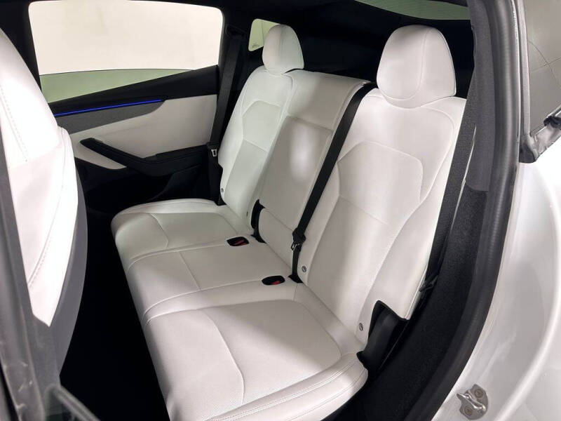 2026 Tesla Model Y Premium