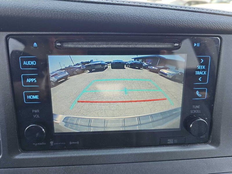 2017 Toyota Sienna XLE 7-Passenger