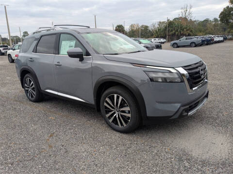 2025 Nissan Pathfinder Platinum