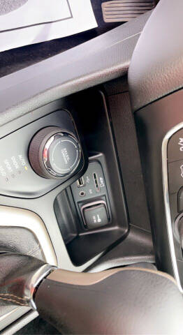 2014 Jeep Cherokee Sport