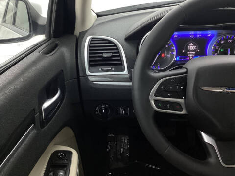 2021 Chrysler 300 Touring