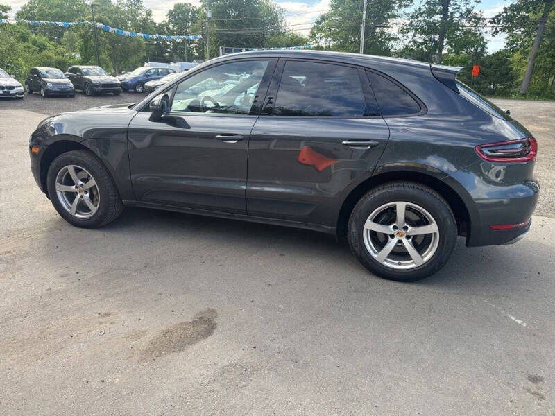 2017 Porsche Macan