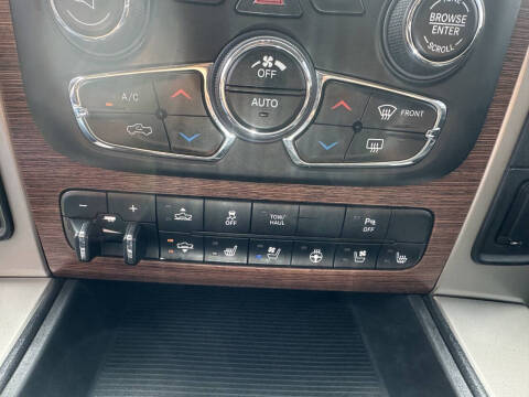 2013 RAM 1500 Laramie