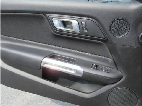 2022 Ford Mustang Mach 1