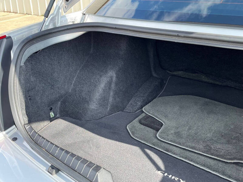 2009 Chrysler 300 SRT-8