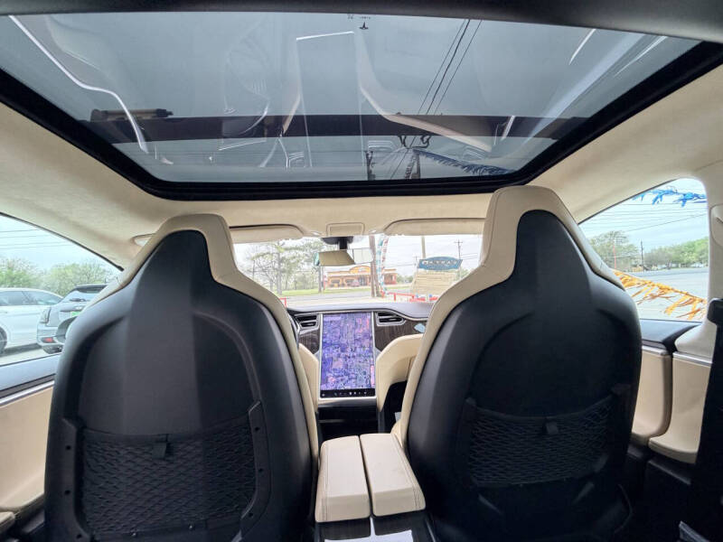 2013 Tesla Model S Performance