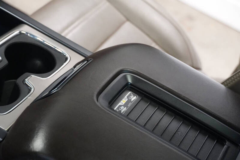 2016 GMC Sierra 3500HD Denali