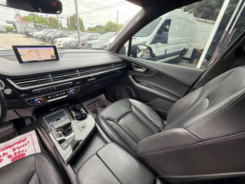 2017 Audi Q7 3.0T quattro Prestige