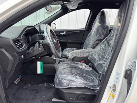 2024 Ford Escape Hybrid ST-Line Select