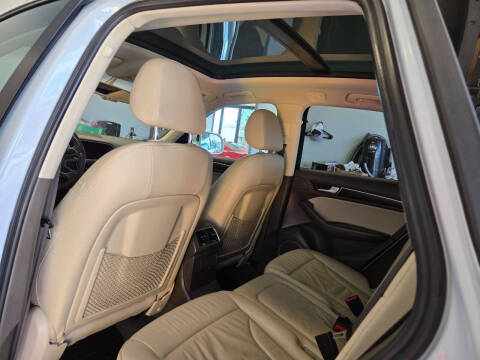 2015 Audi Q5 2.0T quattro Premium Plus