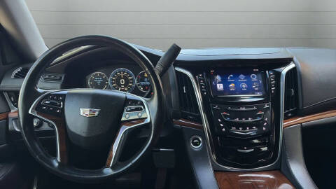 2015 Cadillac Escalade Premium