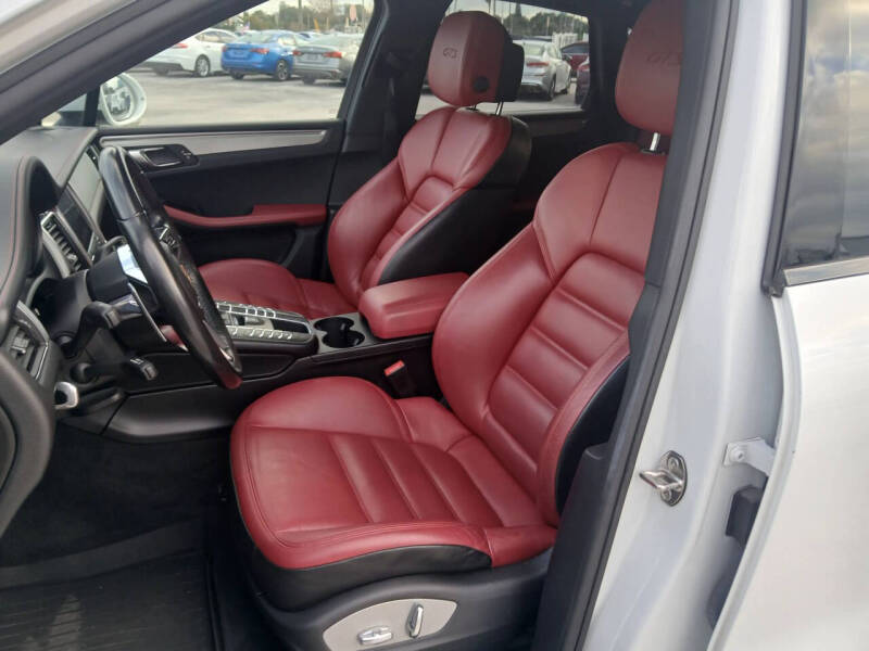 2018 Porsche Macan GTS