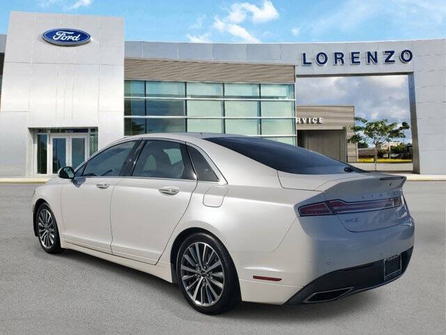 2020 Lincoln MKZ Standard