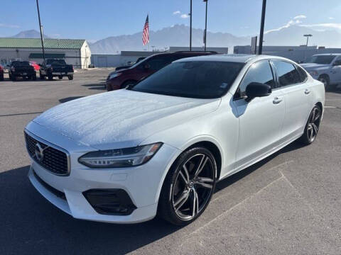 2020 Volvo S90 T6 R-Design