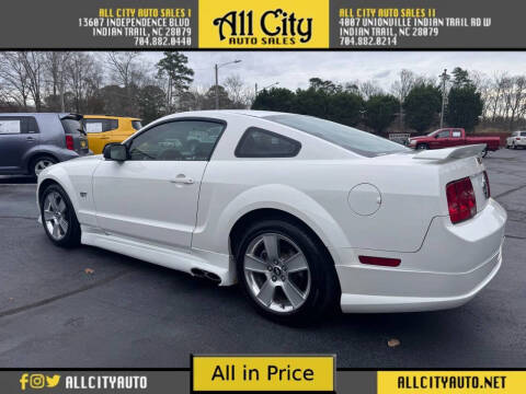 2006 Ford Mustang GT Deluxe