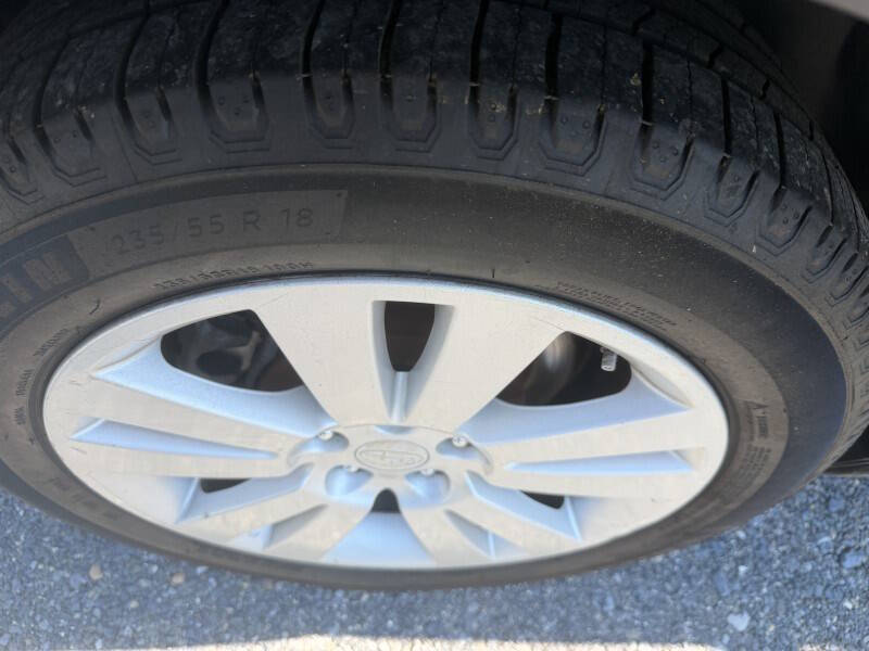 2008 Subaru Tribeca Ltd. 5-Pass.