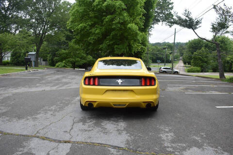 2015 Ford Mustang V6