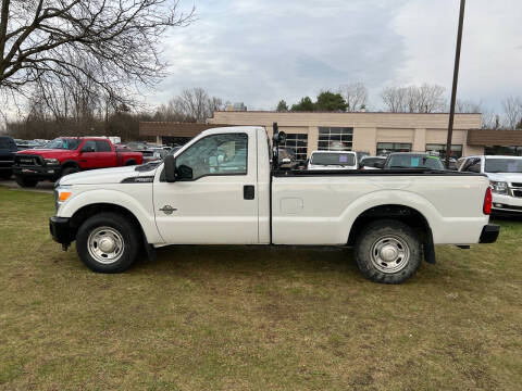 2015 Ford F-250 Super Duty for sale at Dean's Auto Sales in Flint MI