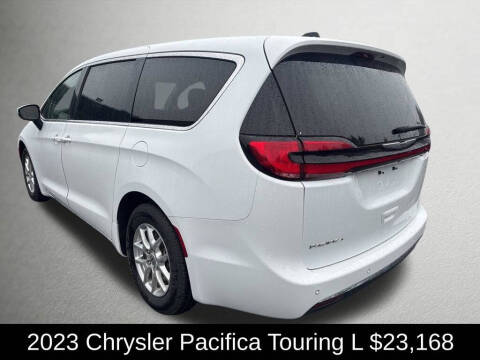 2023 Chrysler Pacifica Touring L
