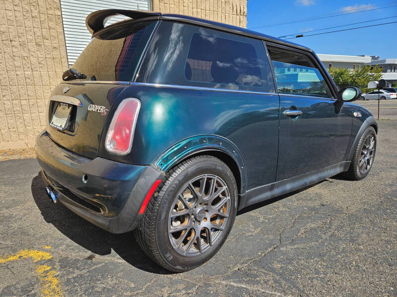 2005 MINI Cooper S