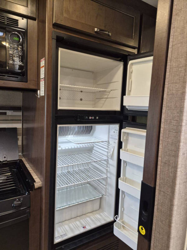 2019 Thor Motor Coach Ace 33.1