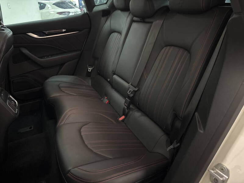 2022 Maserati Levante Modena