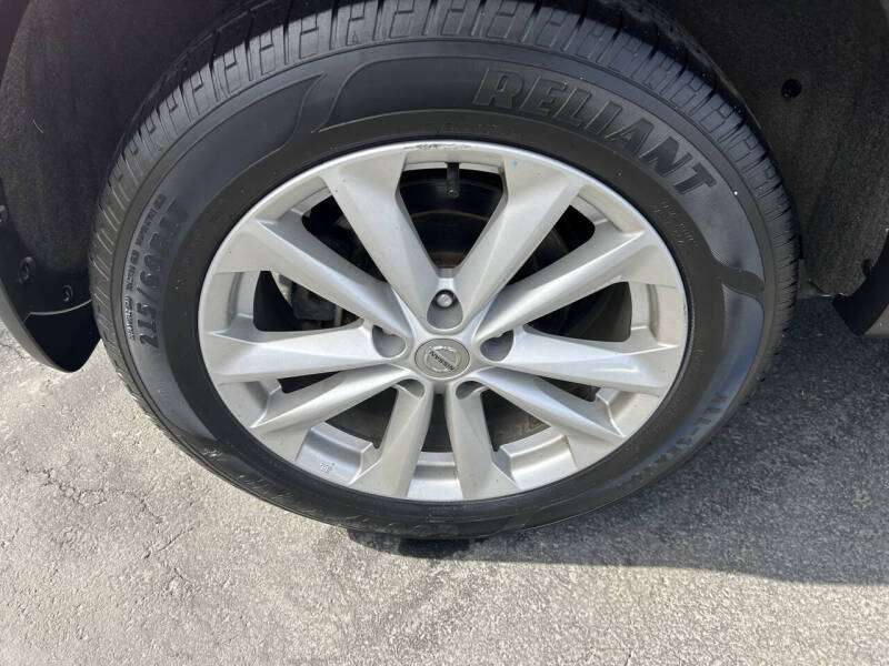 2017 Nissan Rogue Sport S