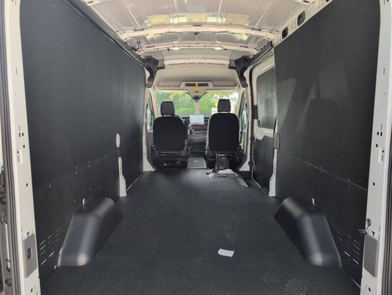 2026 Ford Transit 250