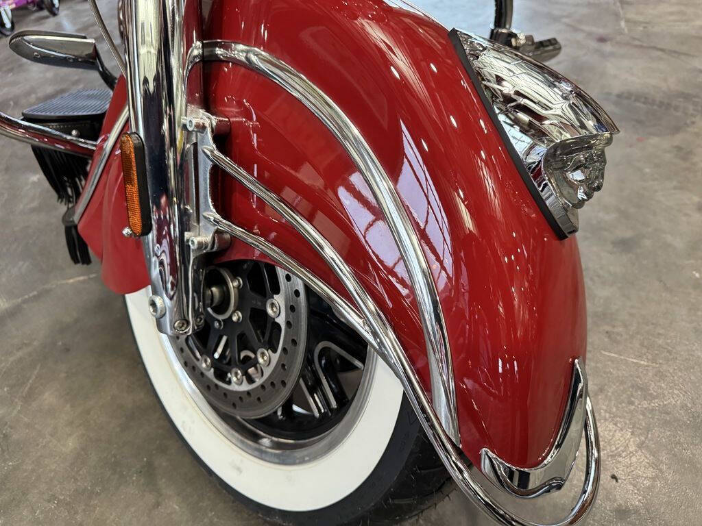 2014 Indian Motorcycle® Chieftain™ Indian Motorc 10