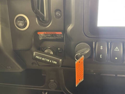 2025 Segway UT10 CREW