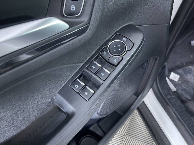 2026 Ford Escape Hybrid ST-Line Select