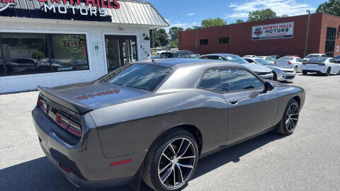 2015 Dodge Challenger SXT