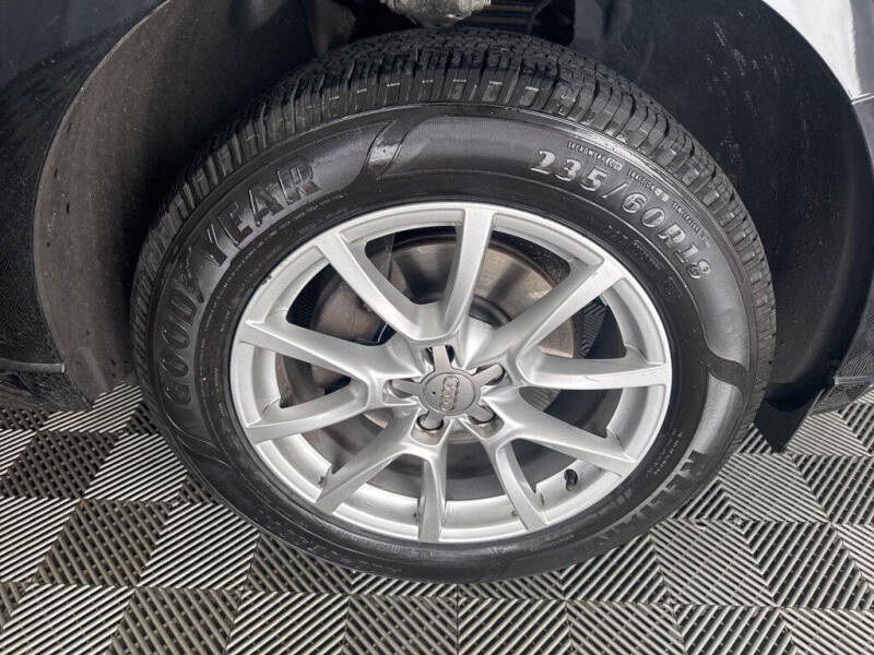 2012 Audi Q5 2.0T quattro Premium Plus